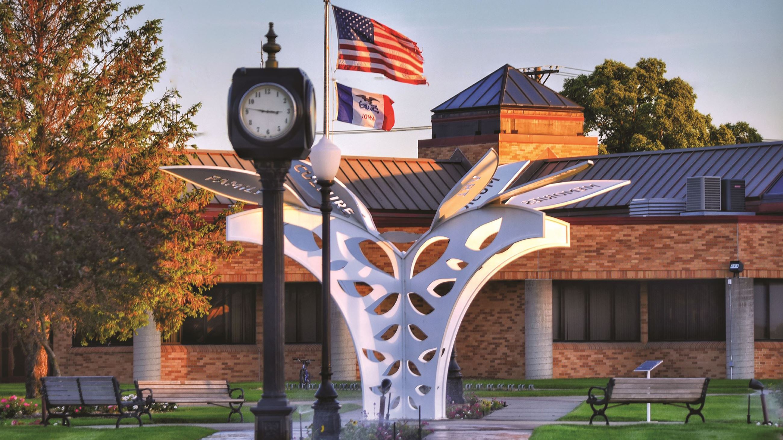 An early morning photo of the Indianola City Hall.